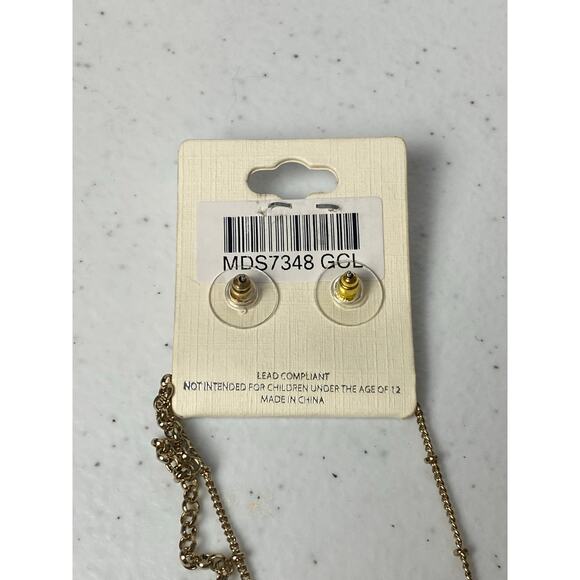 Mia Crescent Moon Star Pendant Necklace and Stud Rhinestone Earrings Set - Picture 6 of 7